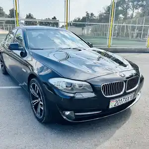 BMW 5 series, 2013