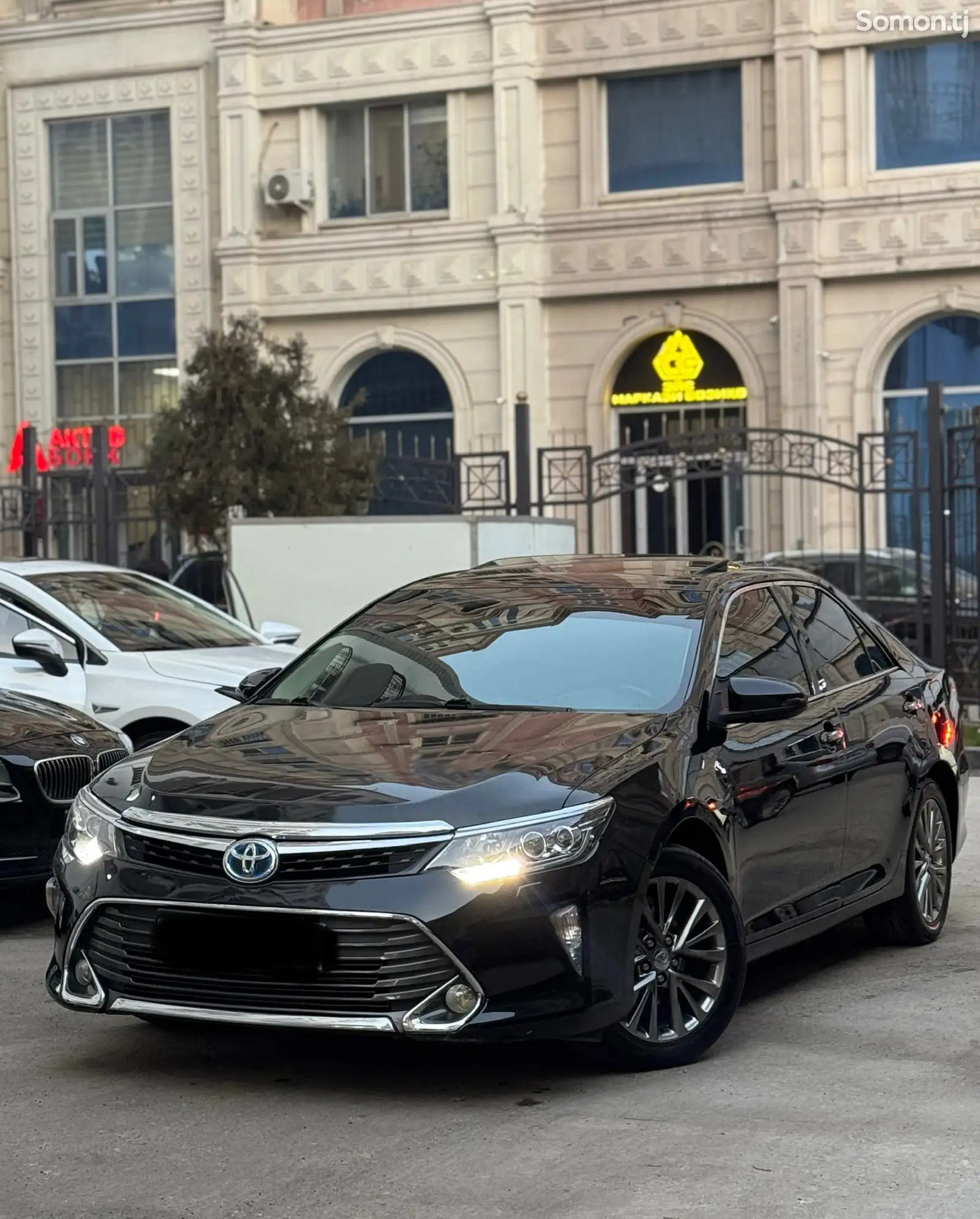 Toyota Camry, 2015-1