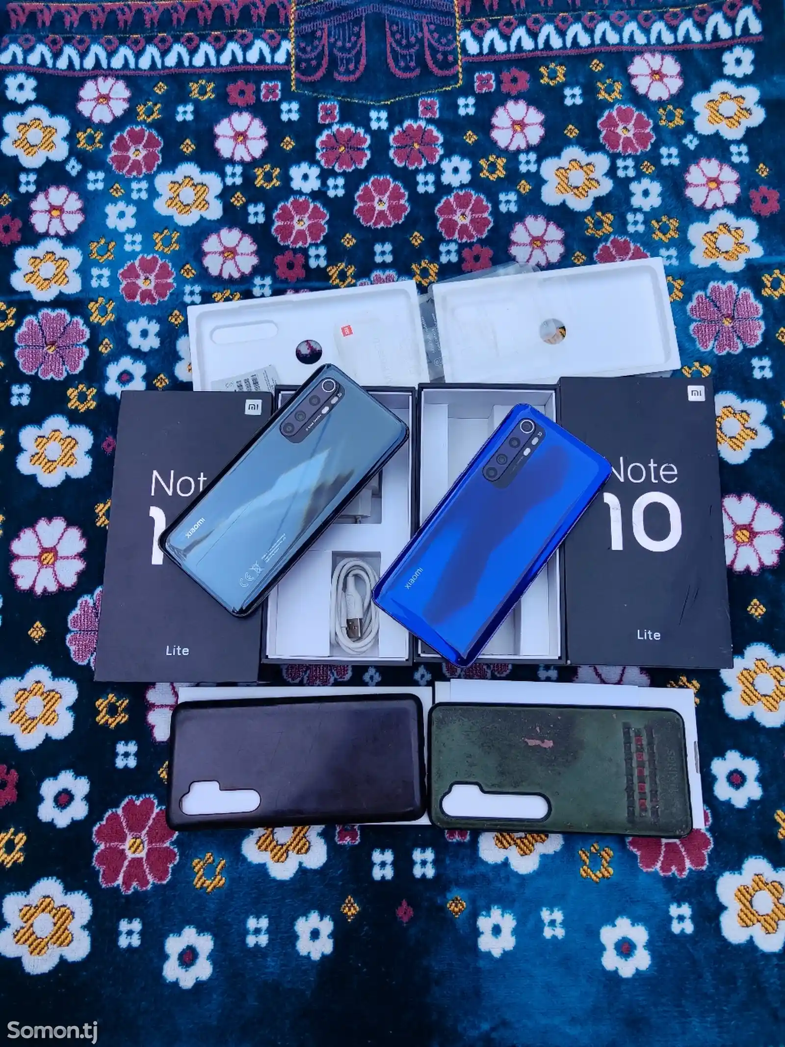 Xiaomi Mi Note 10 Lite 6/128GB-1