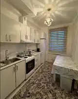 2-комн. квартира, 7 этаж, 80м², Сомони-8