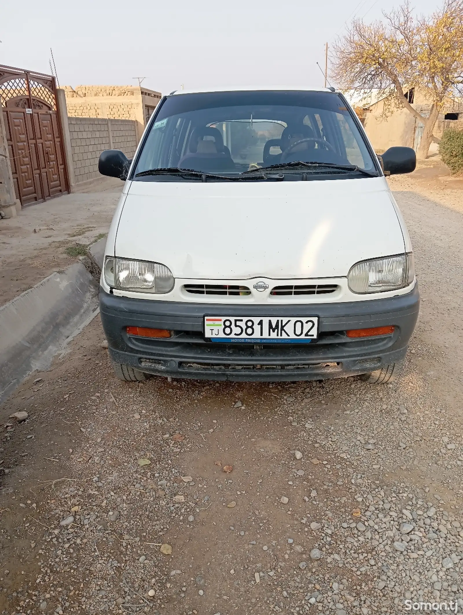 Nissan Serena, 1996-1