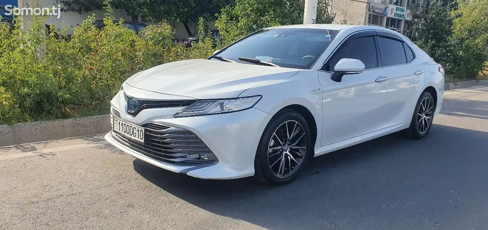 Toyota Camry, 2018-1