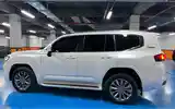 Toyota Land Cruiser, 2022-6