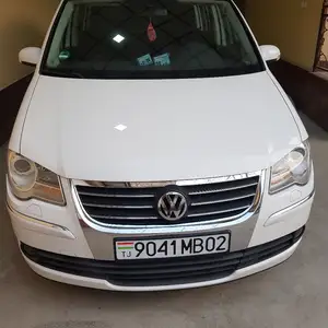 Volkswagen Touran, 2008