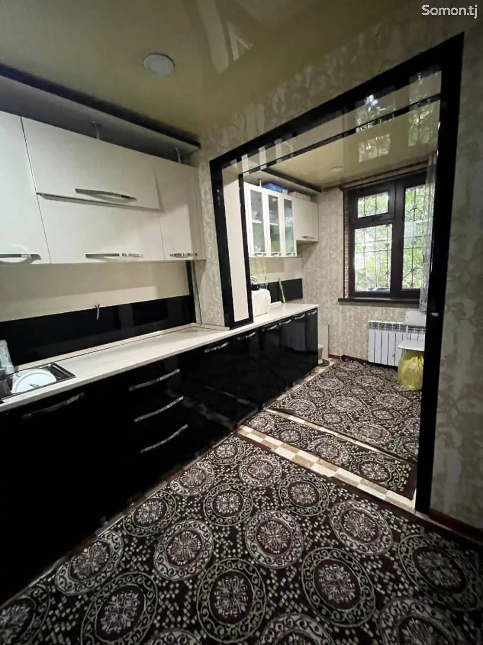 4-комн. квартира, 1 этаж, 80 м², Зарафшон-3