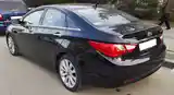 Hyundai Sonata, 2010-5