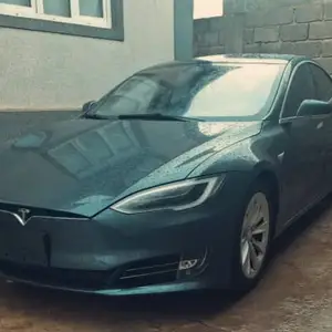 Tesla Model S, 2019