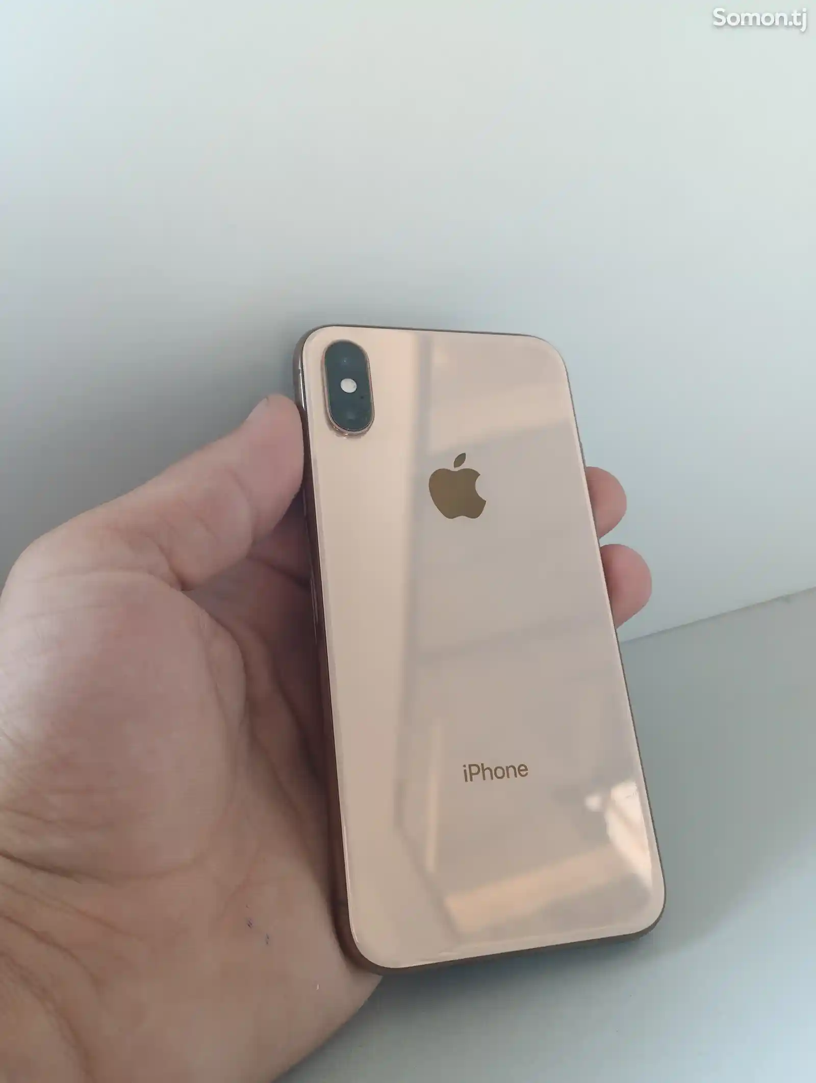 Apple iPhone Xs, 64 gb, Gold-1