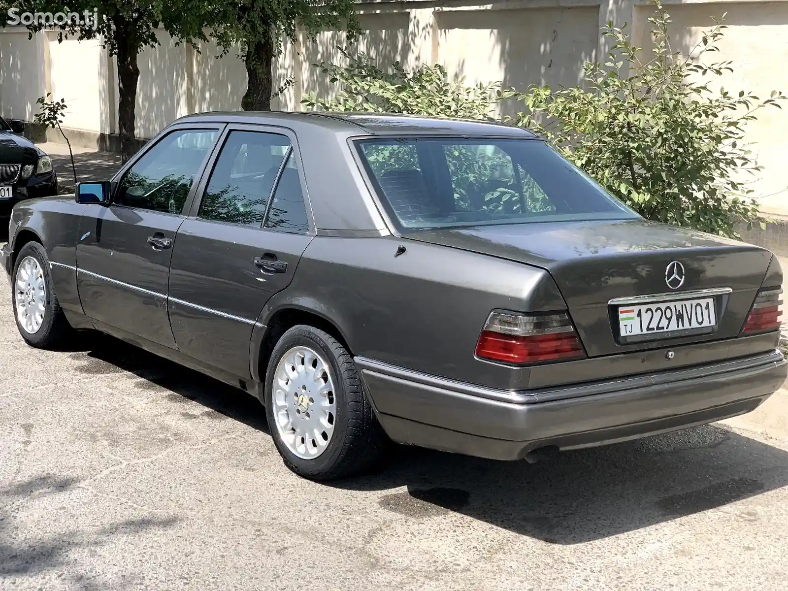 Mercedes-Benz W124, 1995-4