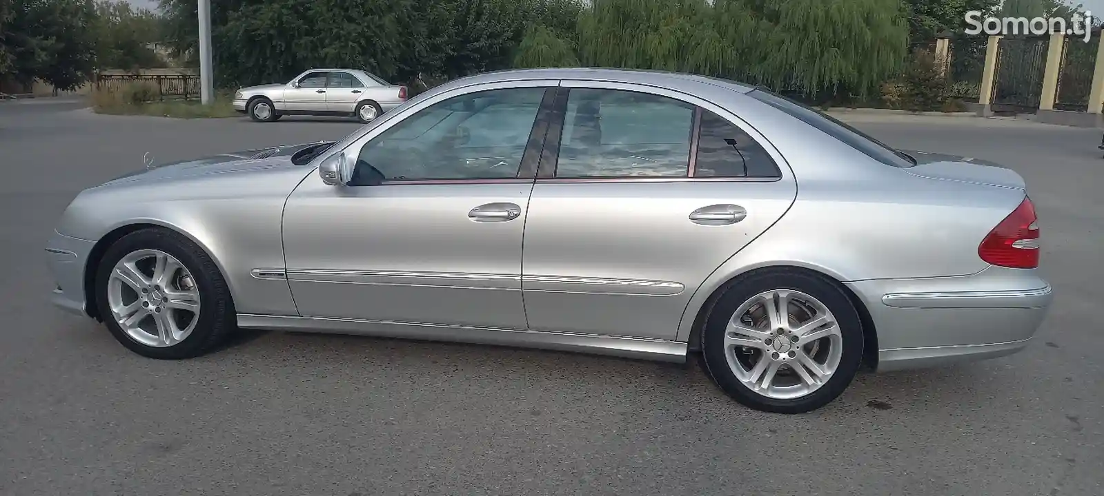 Mercedes-Benz E class, 2002-9