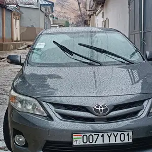 Toyota Corolla, 2013