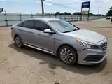 Hyundai Sonata, 2015-4