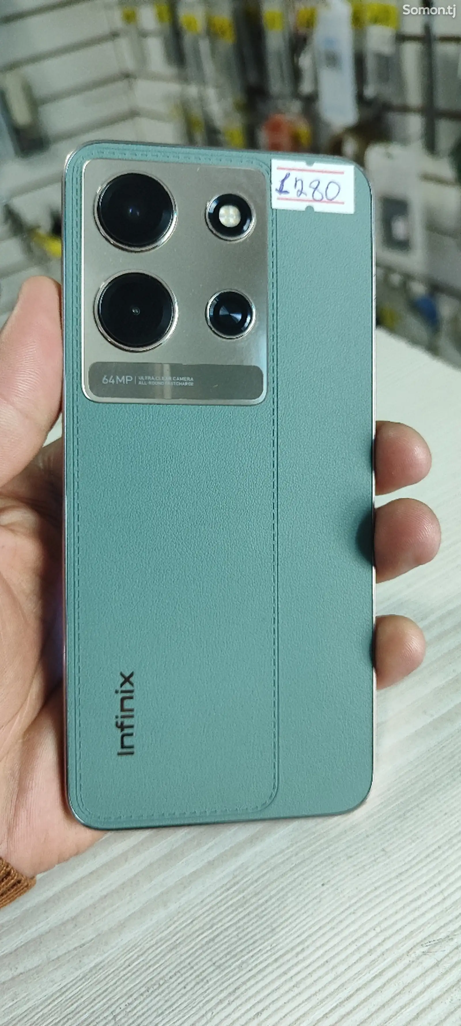 Infinix Note 30 128/8+8gb-1