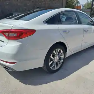 Hyundai Sonata, 2015