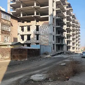 2-комн. квартира, 4 этаж, 76 м², кучаи маркази пушти Дом Култура