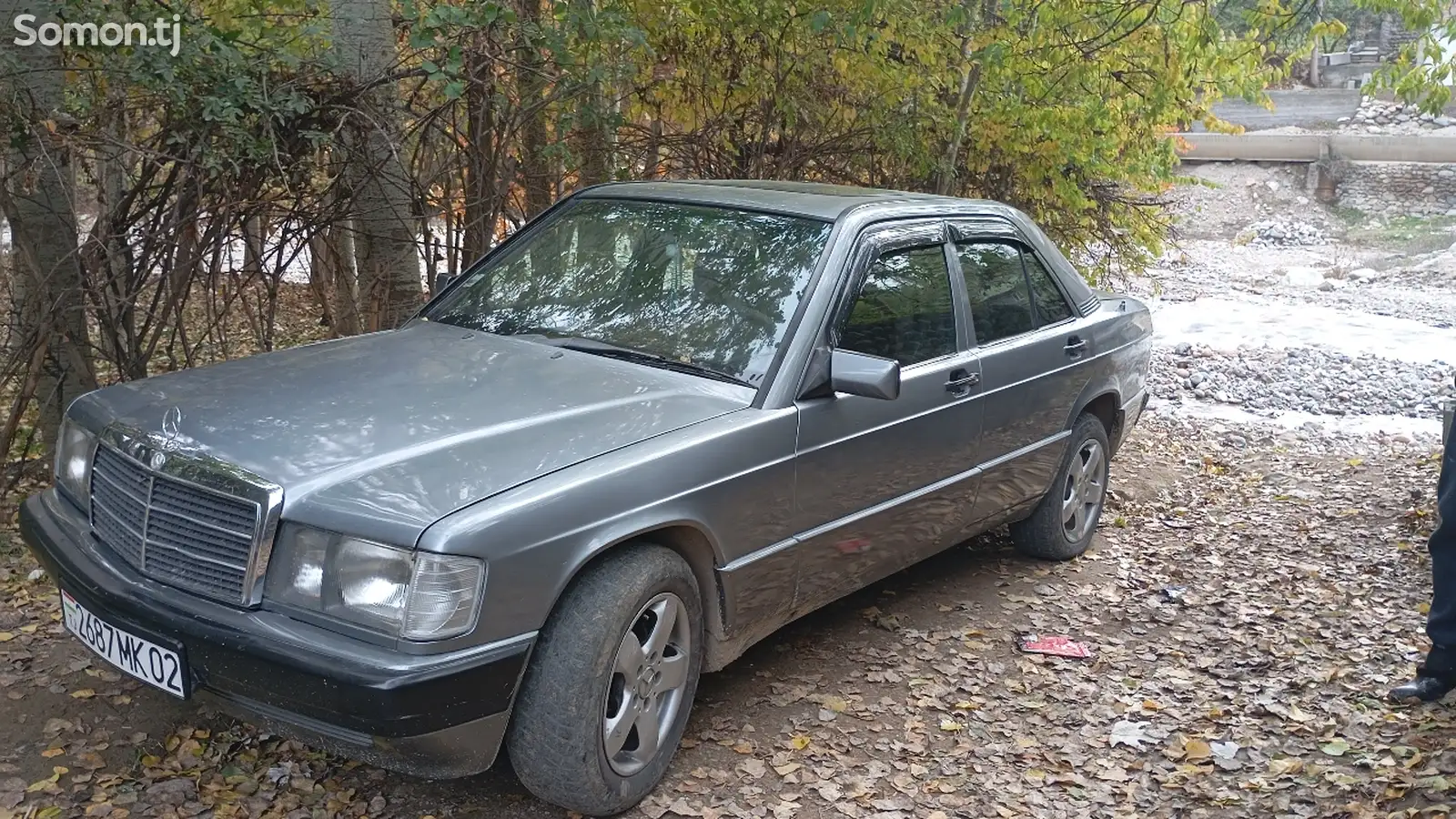 Mercedes-Benz W124, 1990-1