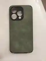 Чехол на Iphone 15 pro-4