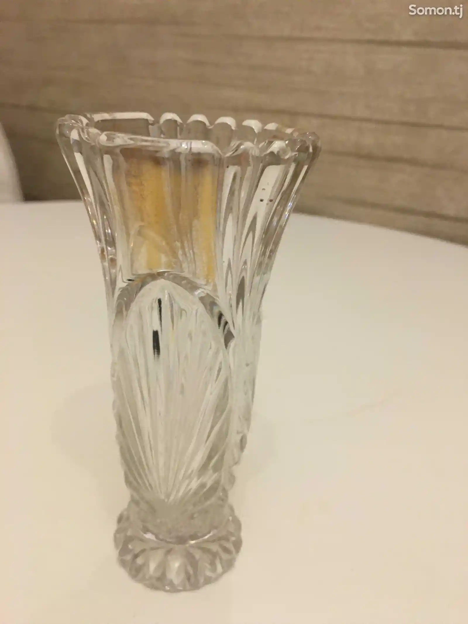 Декоративная ваза-2