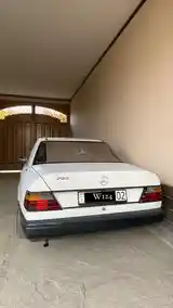 Mercedes-Benz W124, 1986-2