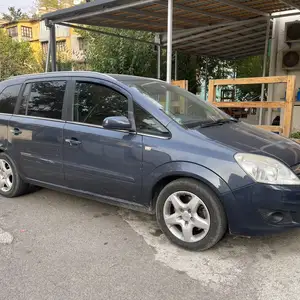 Opel Zafira, 2008