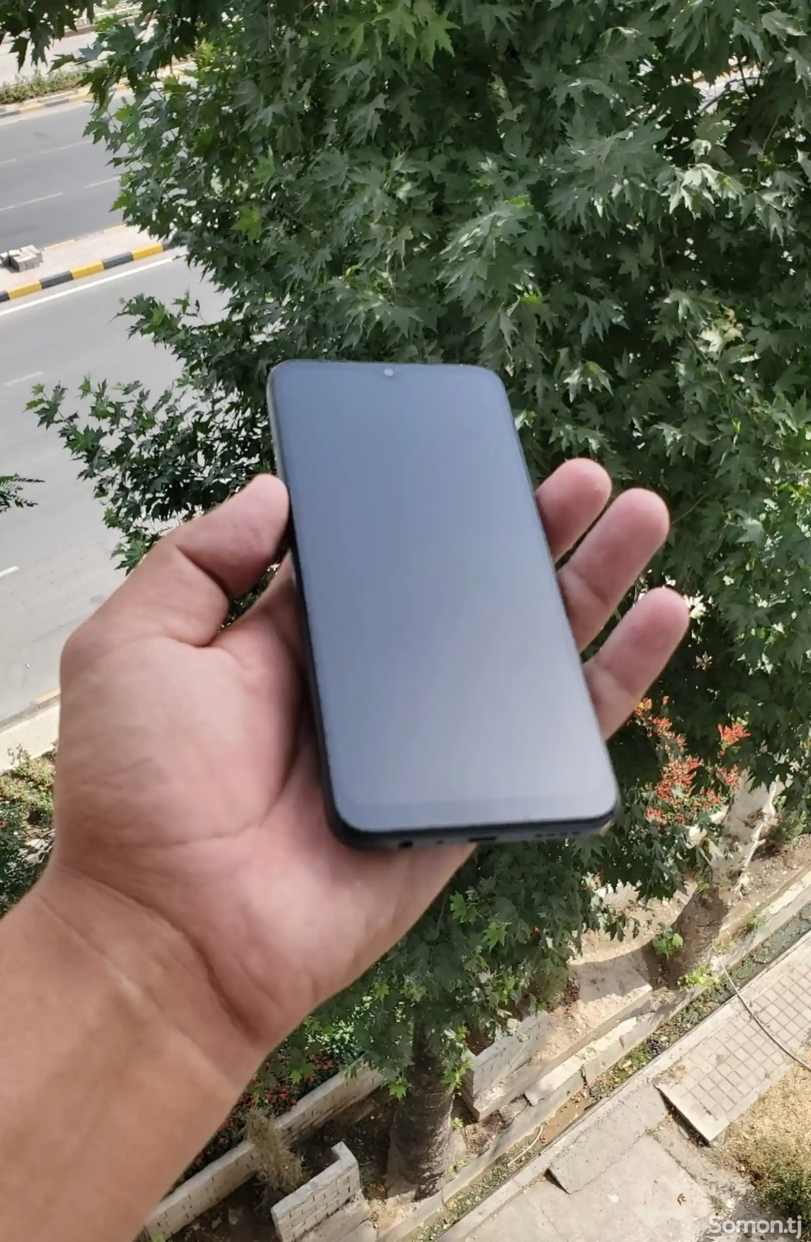 Realme C30s-2