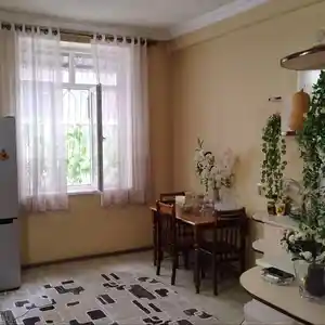 2-комн. квартира, 2 этаж, 47 м², Сино