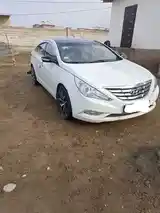 Hyundai Sonata, 2010-2