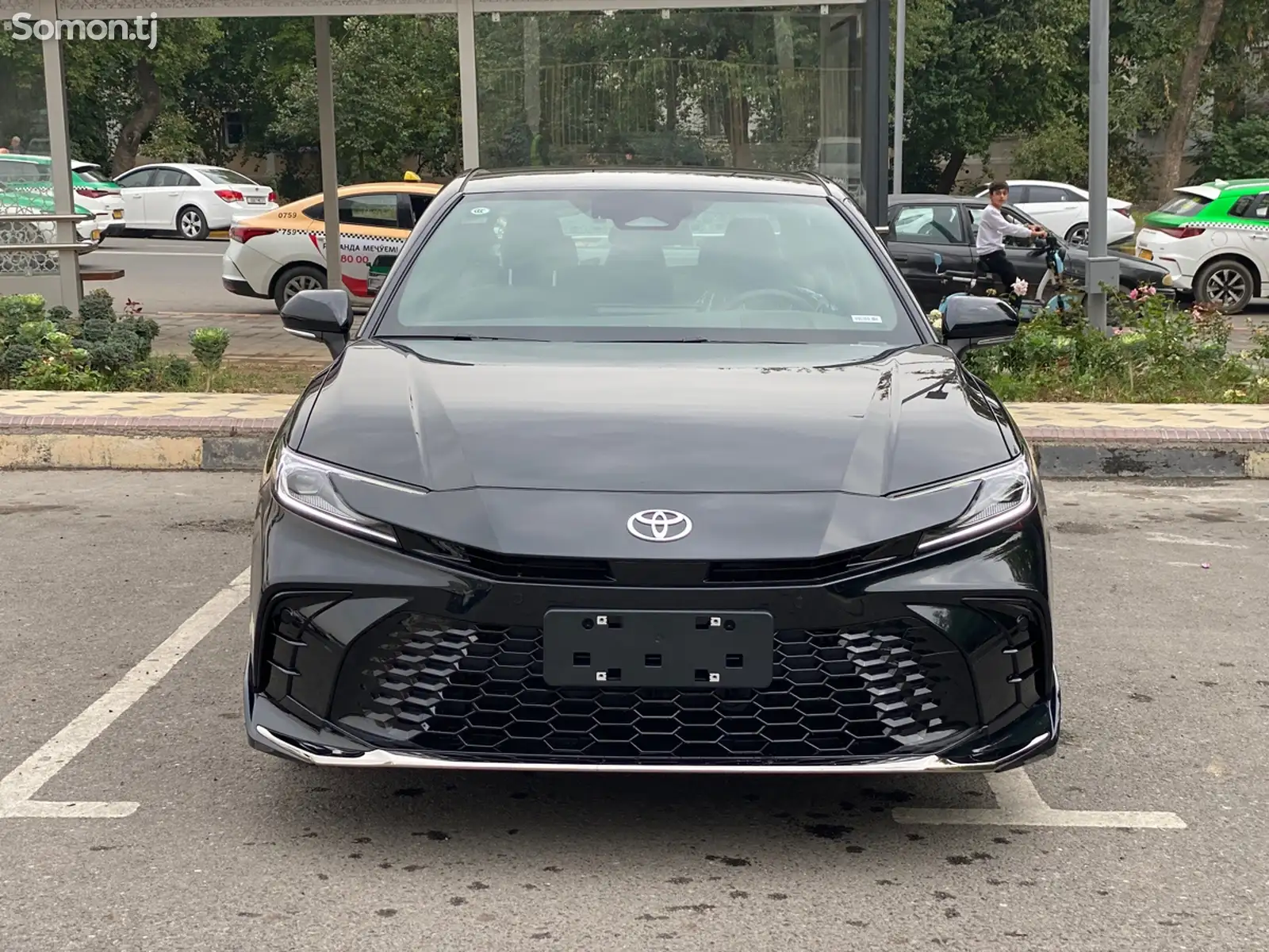 Toyota Camry, 2024-1