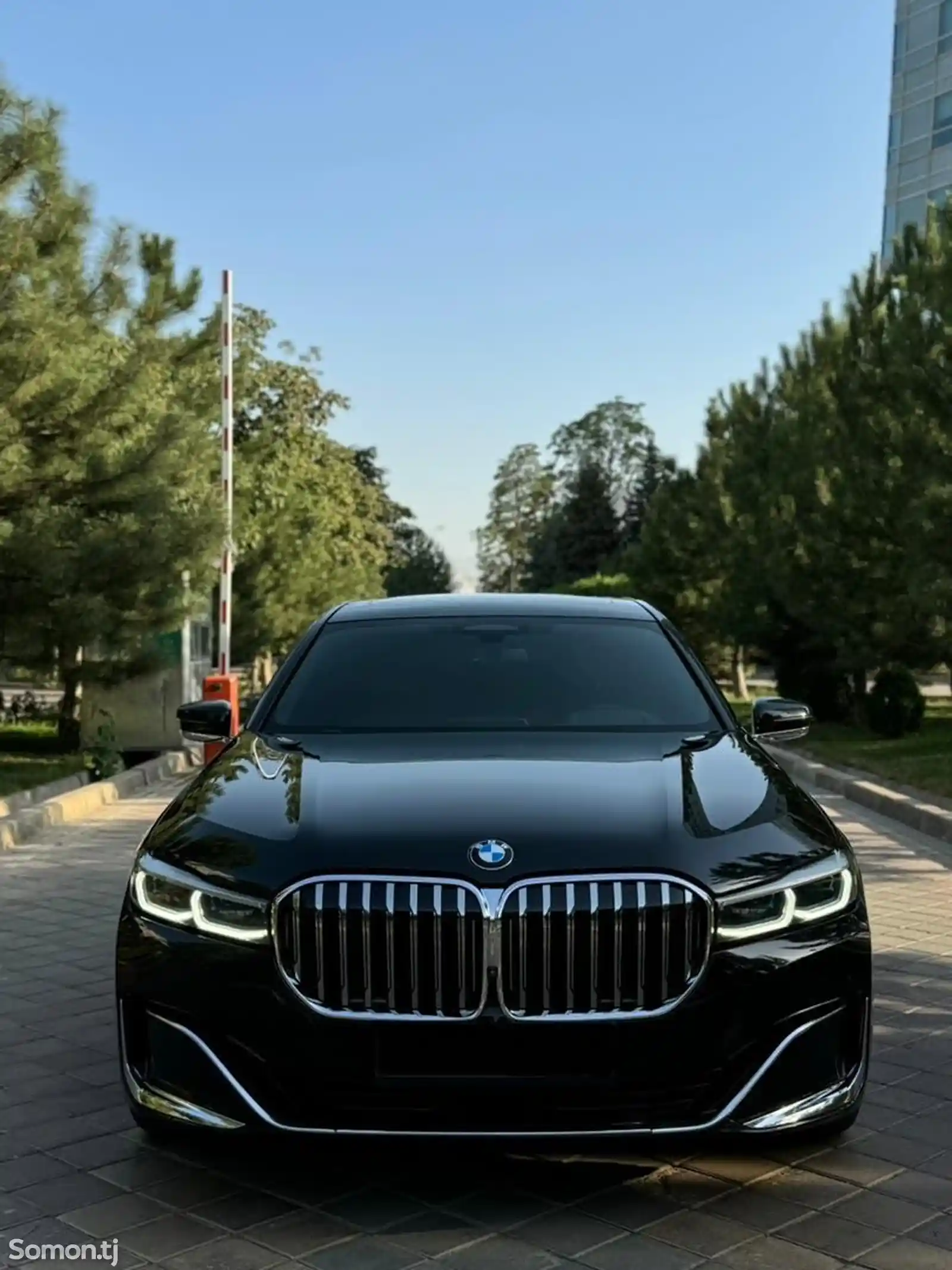 BMW 7 series, 2021-1