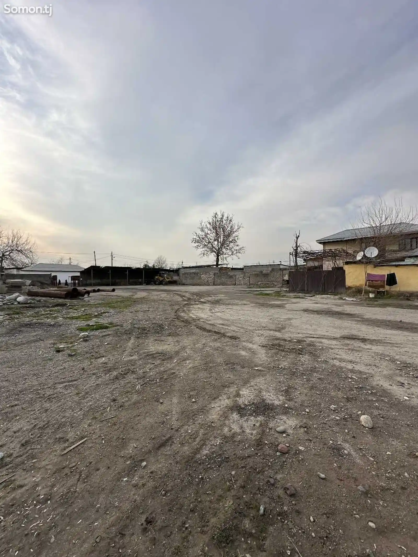 Продажа постройки с земельным участком 31 сот., Диёри Душанбе-1