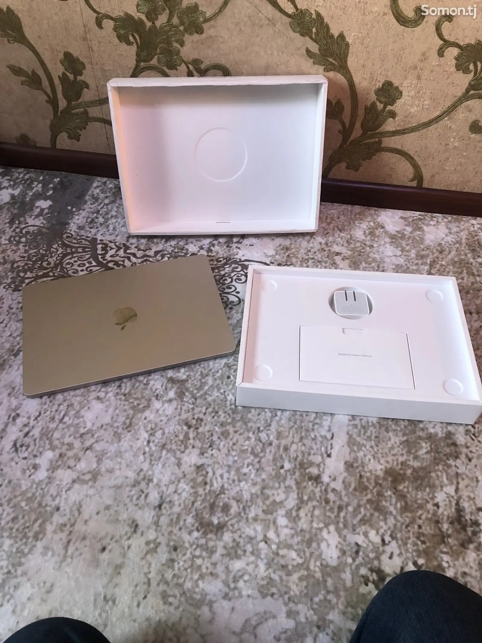 Ноутбук MacBook Air-1