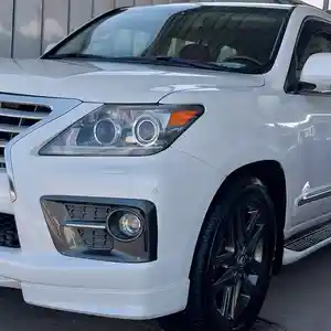 Lexus LX series, 2010