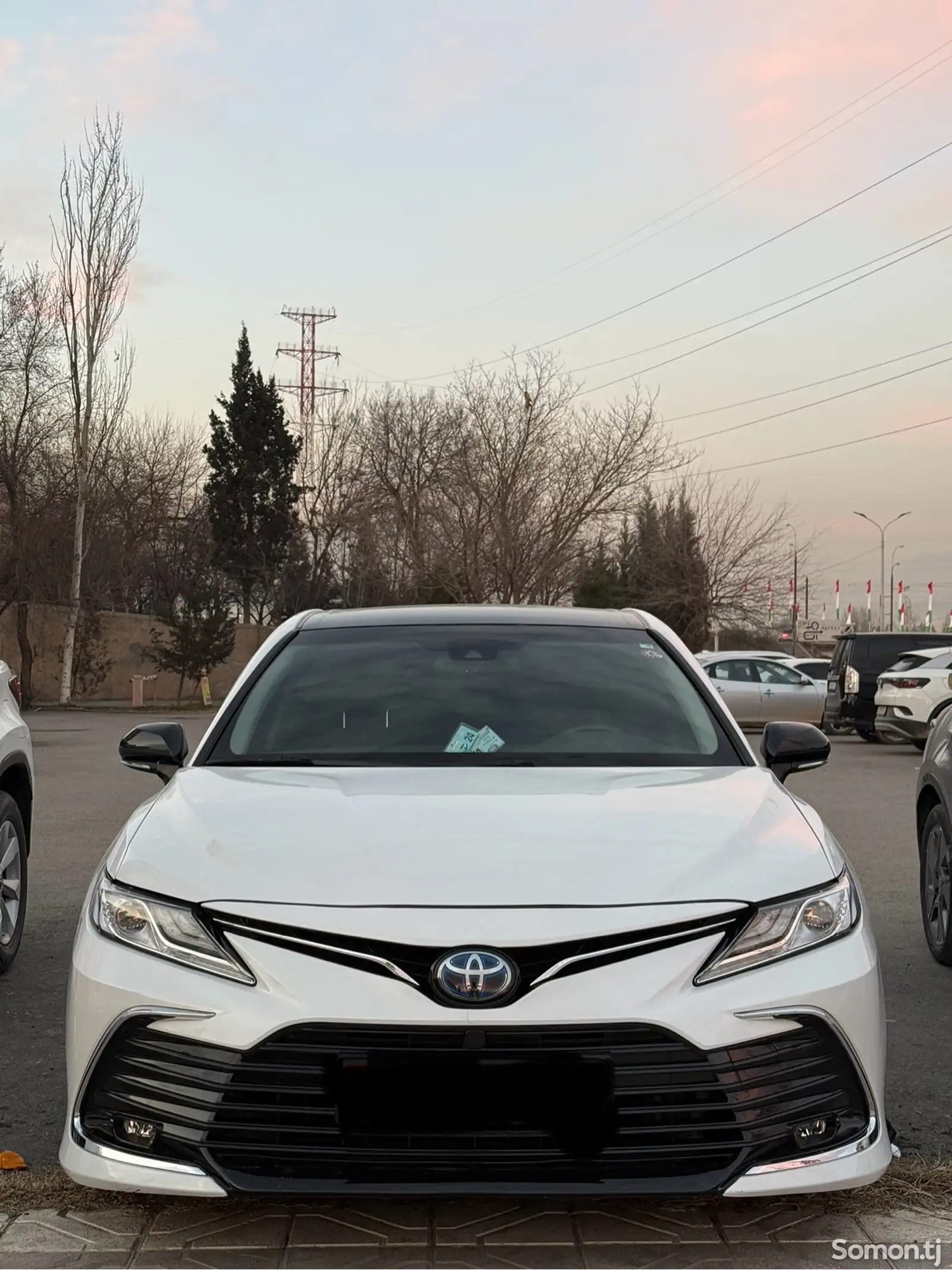 Toyota Camry, 2018-1