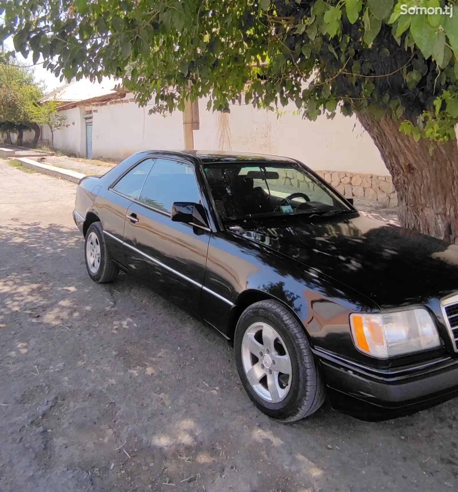 Mercedes-Benz W124, 1992-4