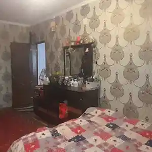 3-комн. квартира, 2 этаж, 70 м², Фирдавси