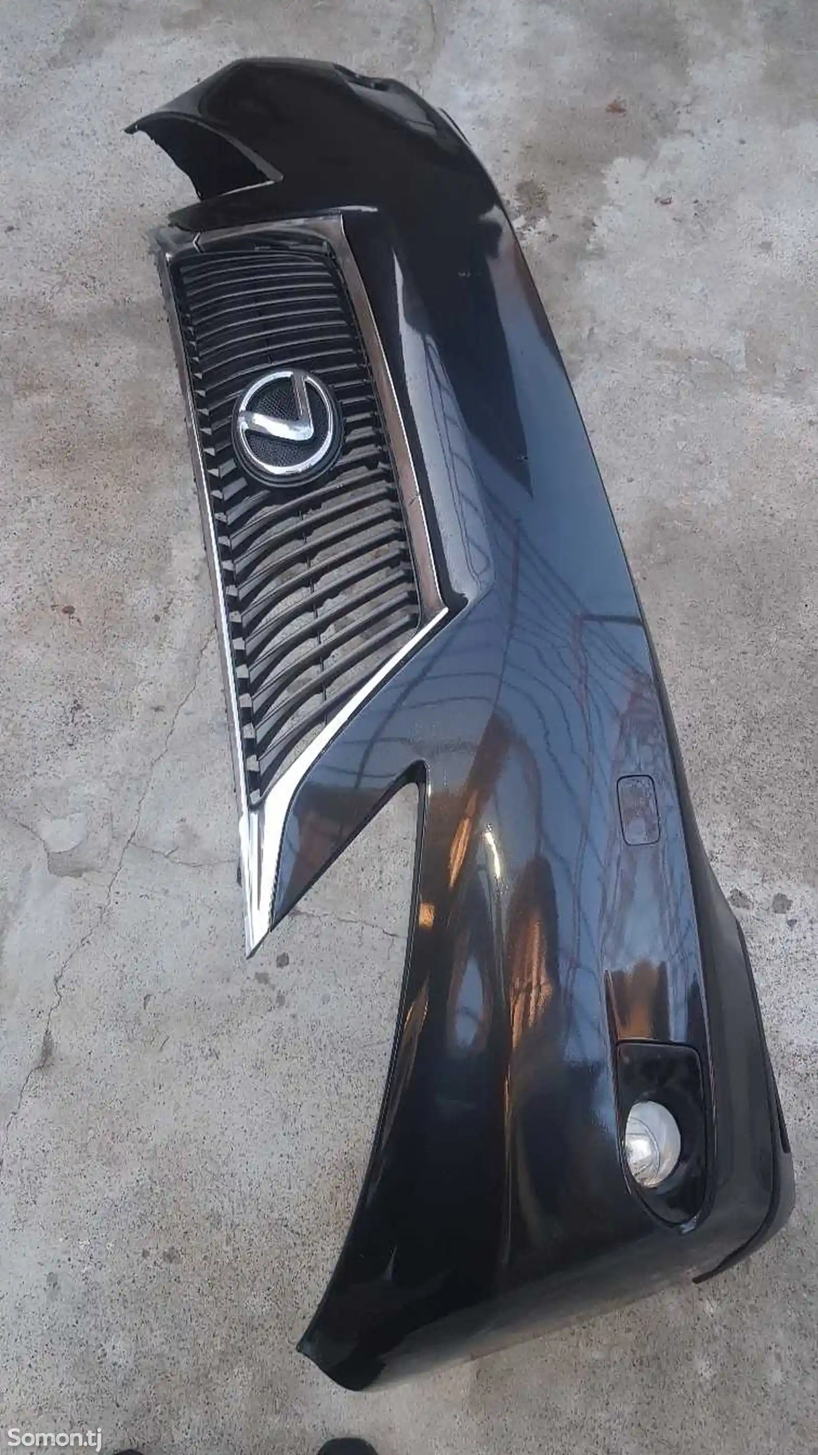 Бампер на Lexus RX 2010-2