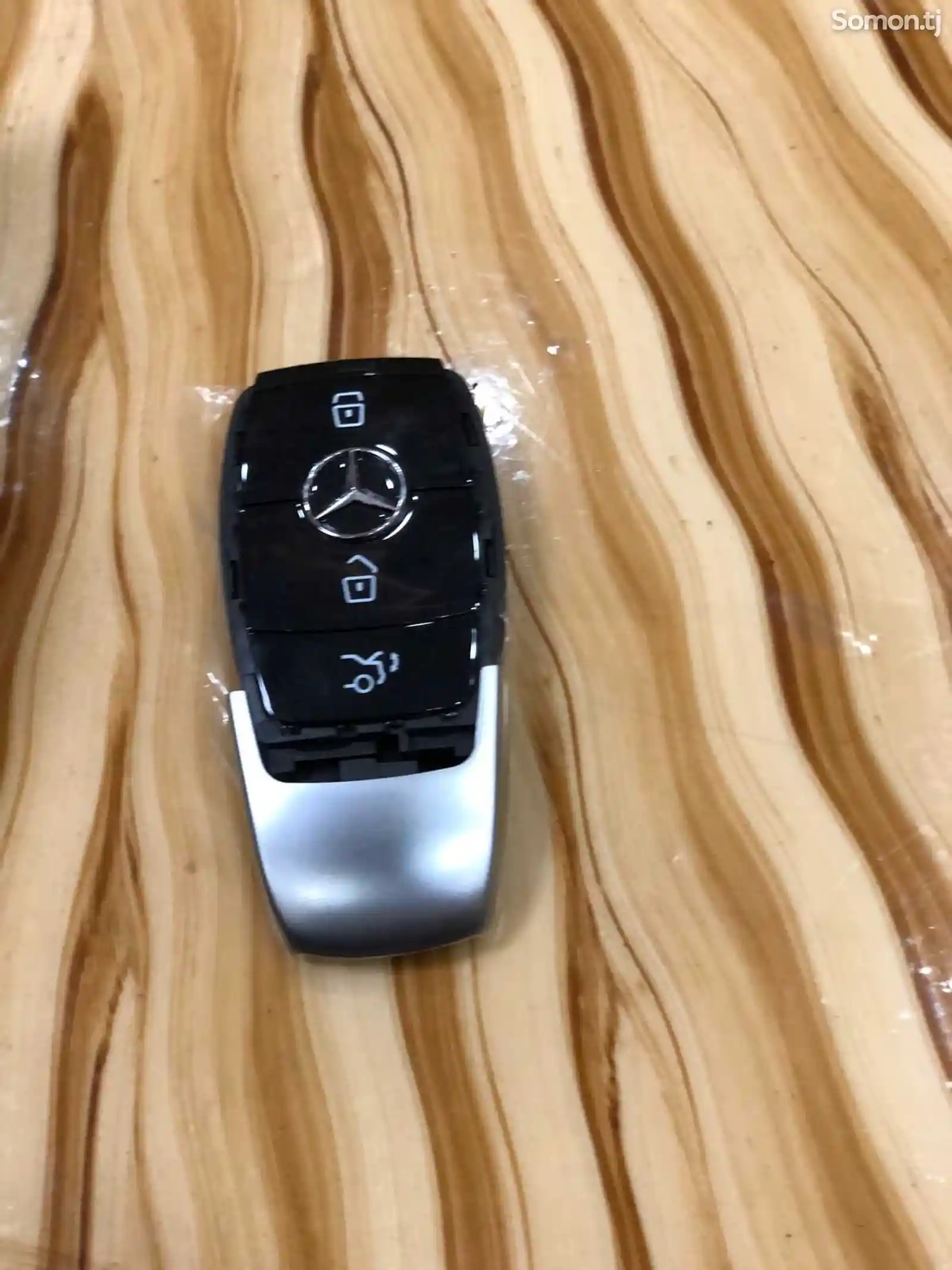 Корпус ключа Mercedes W213-1