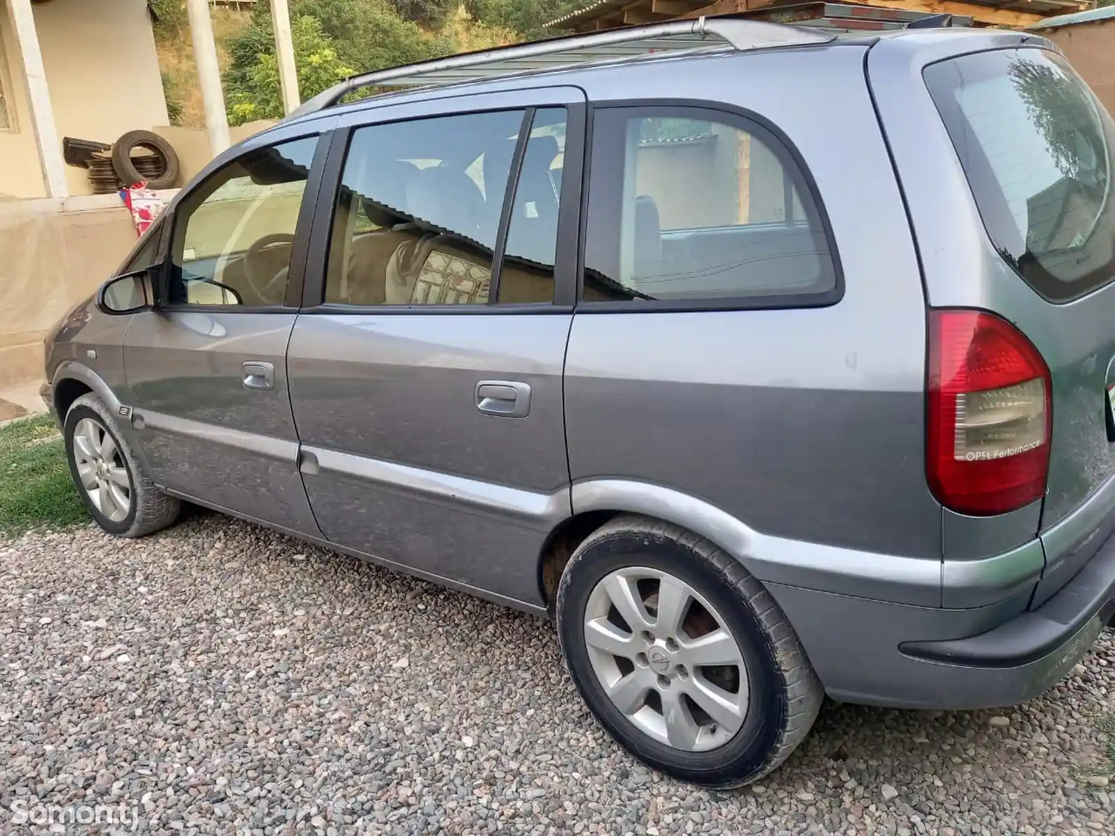 Opel Zafira, 2004-5