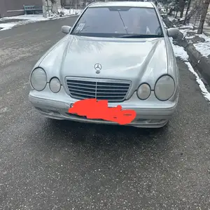 Mercedes-Benz E class, 2000