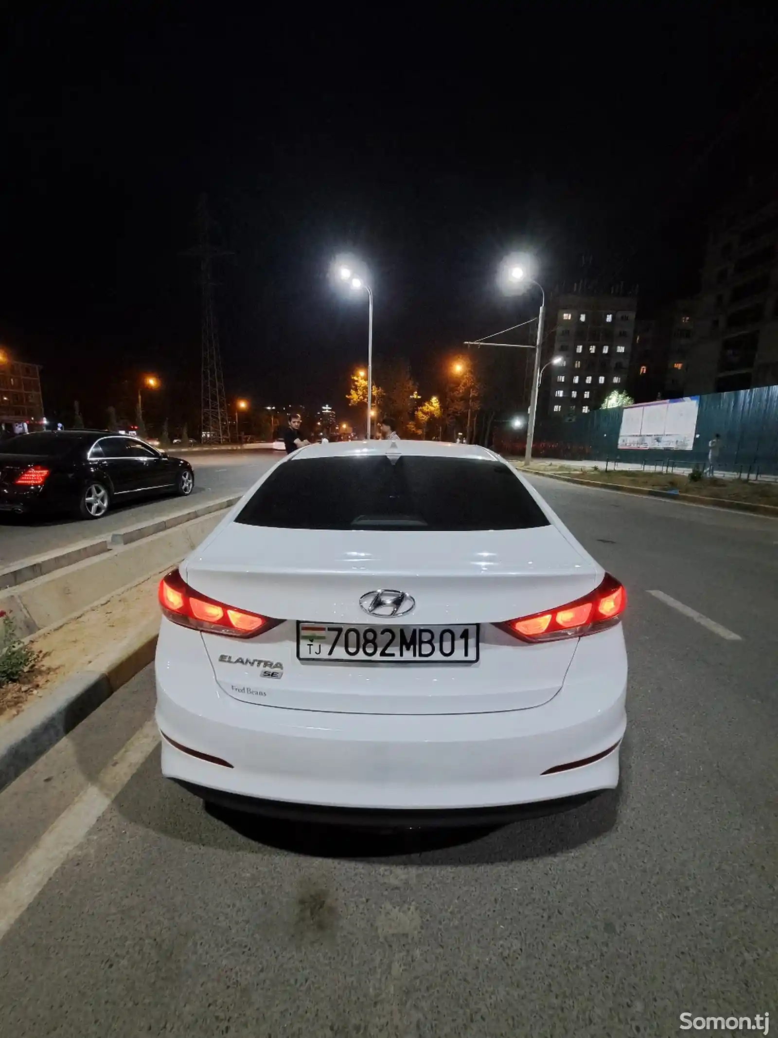 Hyundai Elantra, 2017-4