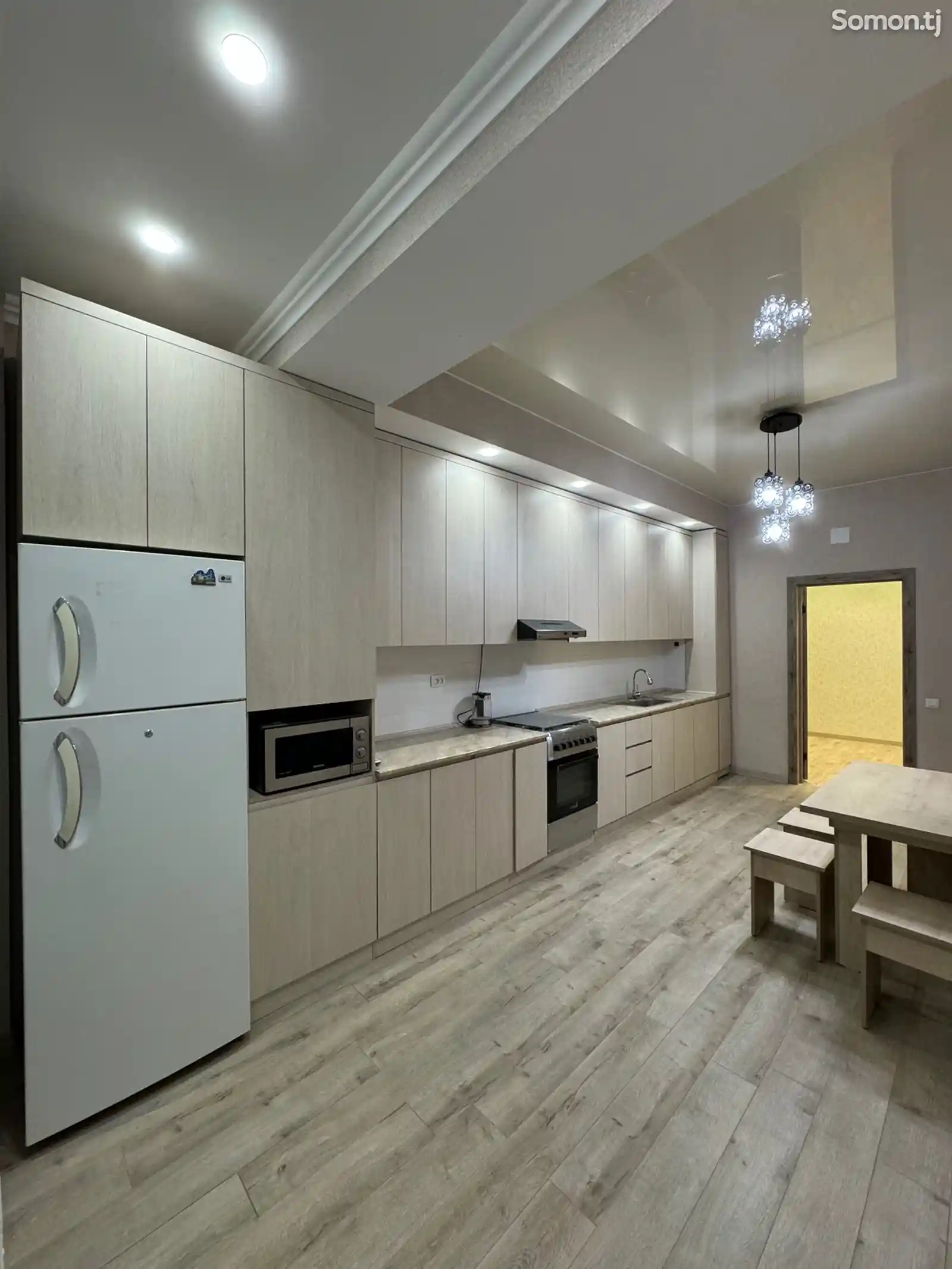 2-комн. квартира, 6 этаж, 105м², Исмоили Сомони-10