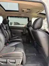 Nissan Elgrand, 2014-8