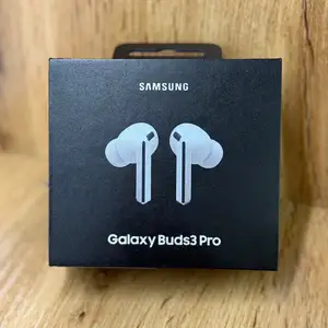 Наушники Galaxy Buds 3 Pro