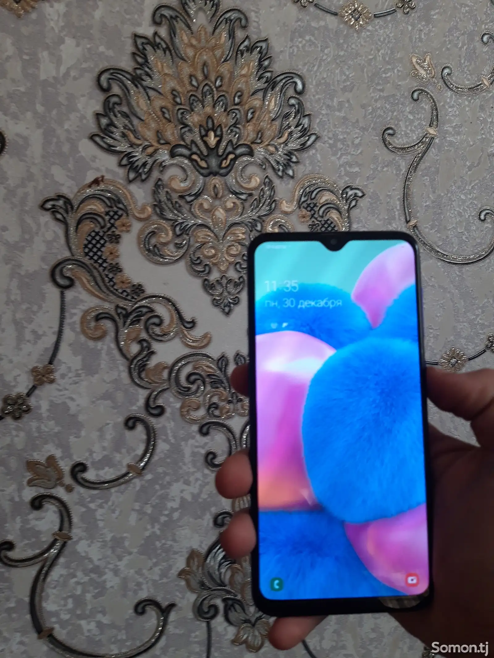 Samsung Galaxy A30 es-1