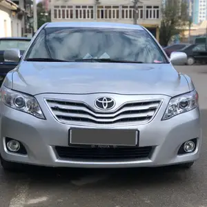 Toyota Camry, 2009