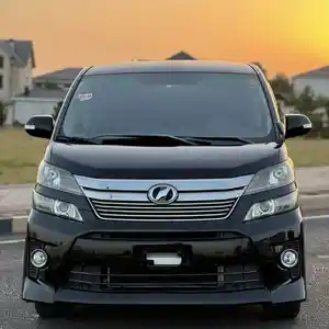 Toyota Vellfire, 2014