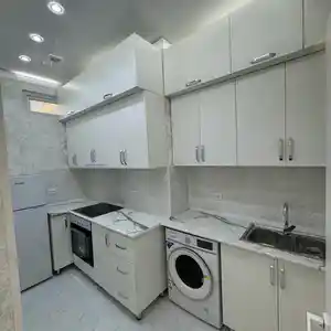 3-комн. квартира, 13 этаж, 65 м², Махсум