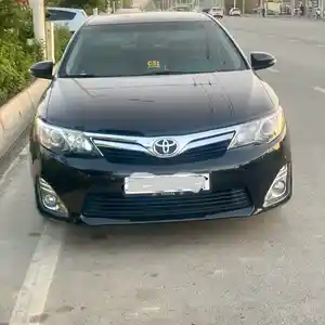 Toyota Camry, 2013