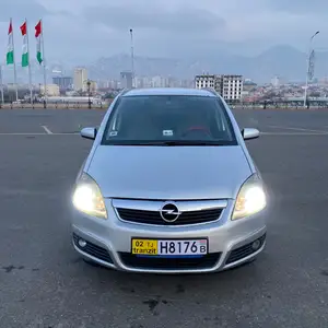 Opel Zafira, 2007