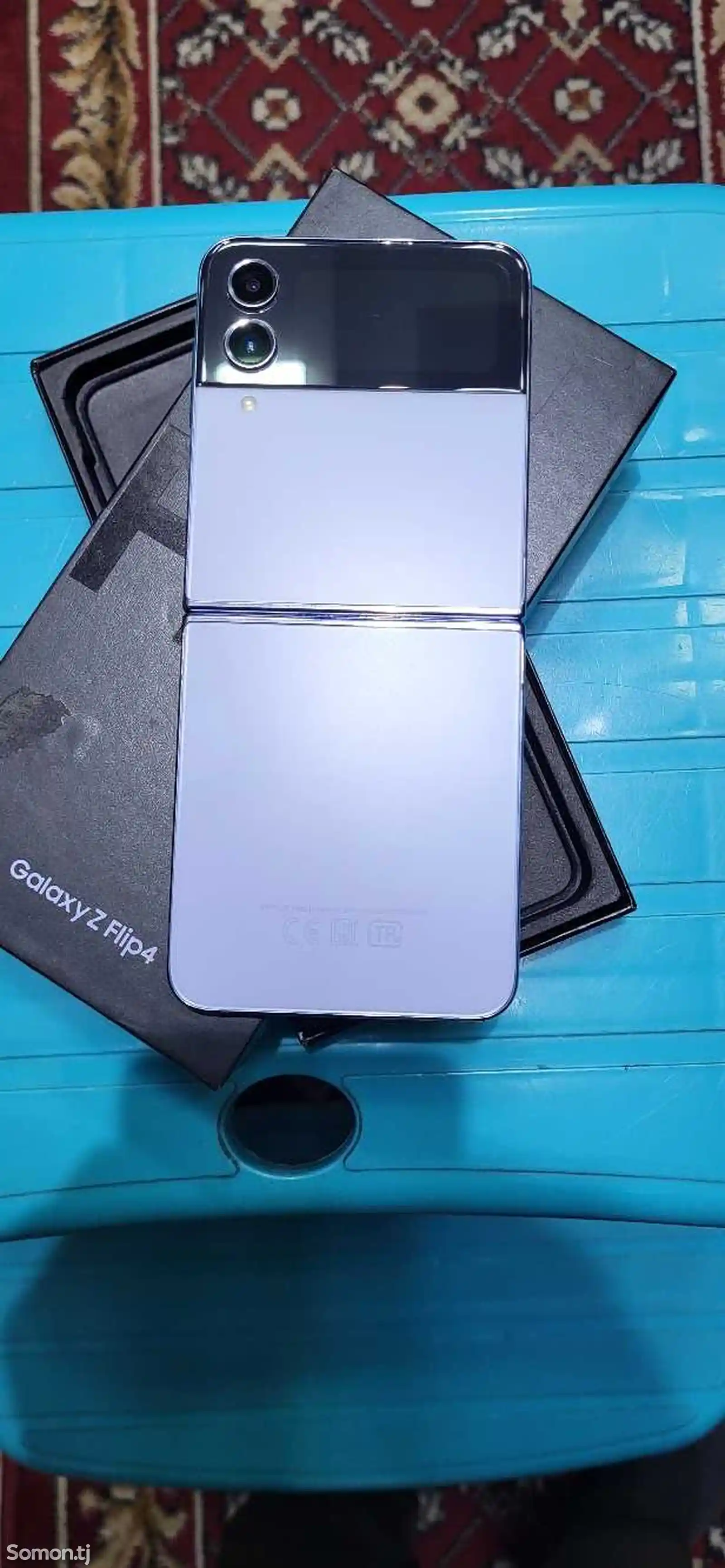 Samsung Galaxy Z Flip 4-6